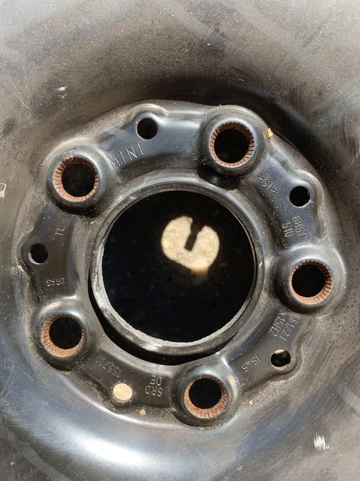 Jante tabla R15 originale Mini F55 F56 cu capace