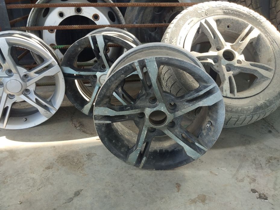 Продам титан диски Р 15