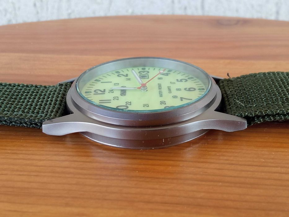 Ceas Quartz Cadran Fluorescent