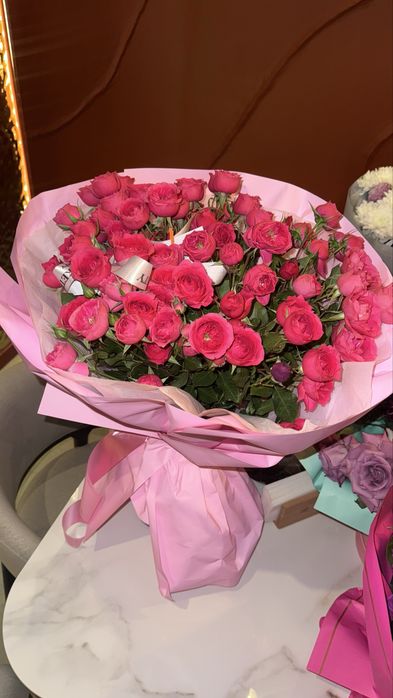 Кустовые розы, обьемные и тяжелые