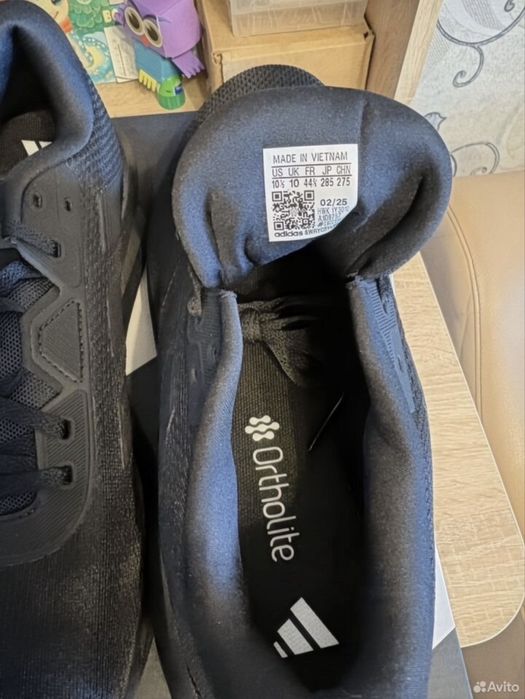 Продам кросовки Adidas