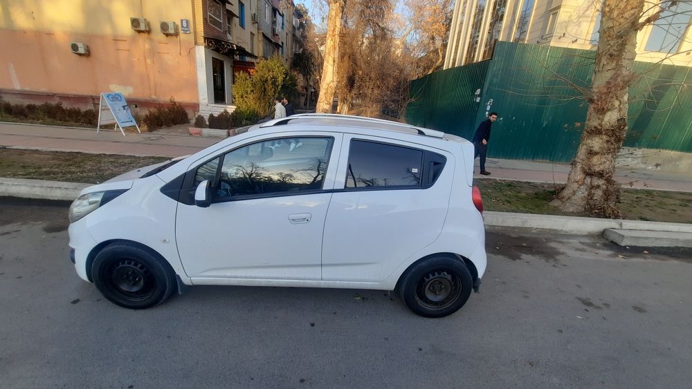 Spark 2019 avtomat arenda