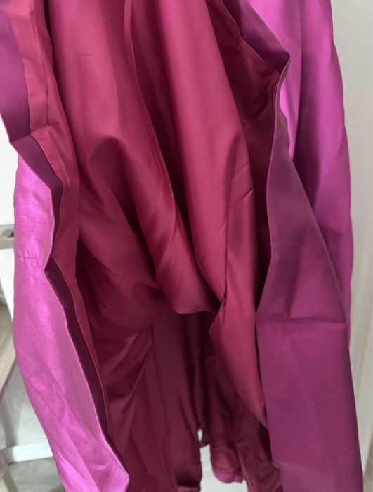 Бальное платье в цвете фуксия