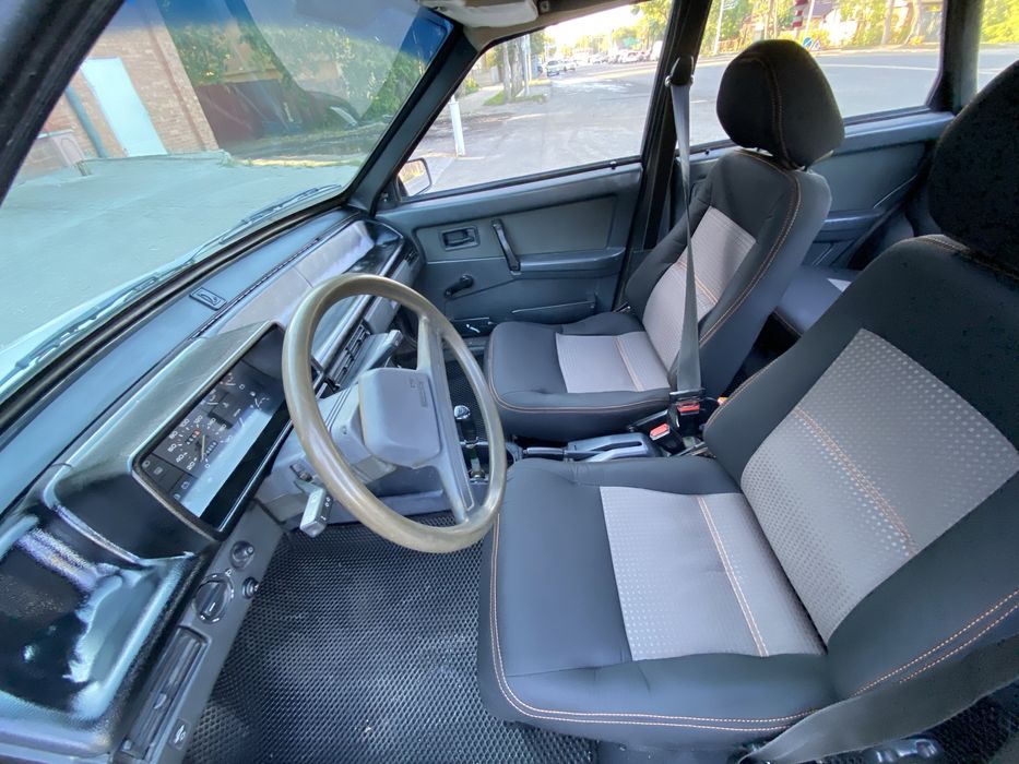 Продам ваз 2109 карбюратор.