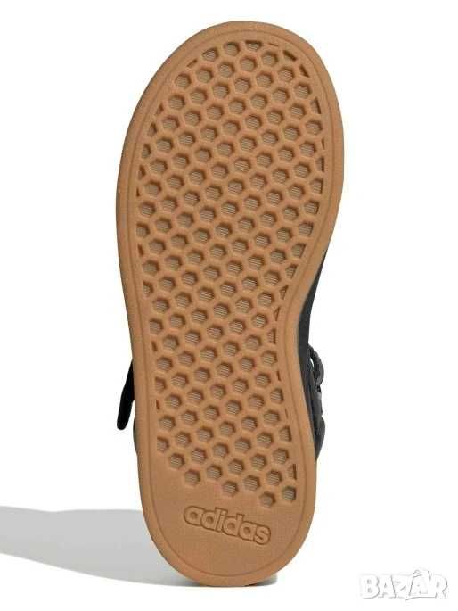 Нови детски обувки ADIDAS Grand Court Mid Kids
