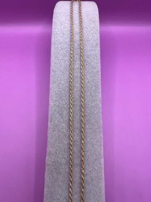 Продам золотую цепочку.