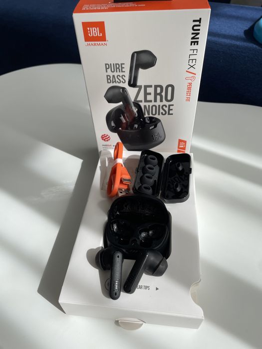 Casti JBL tune flex