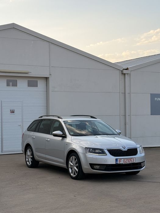 Skoda octavia 2016 1.6 dsg E6