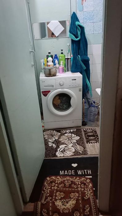 Гулистон шахрида уй сотилади