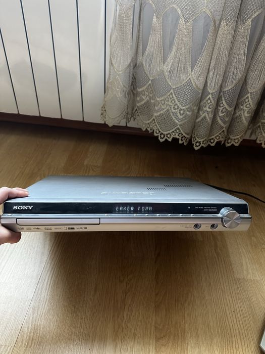 Домашний кинотеатр Sony DAV-DZ250M / DVD / HDMI / с пультом