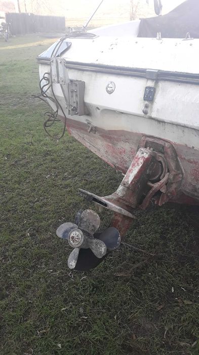 Barca cu Volvo Penta Diesel