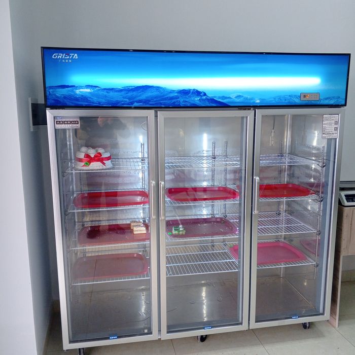 Kafe + pishiriq jixozlari