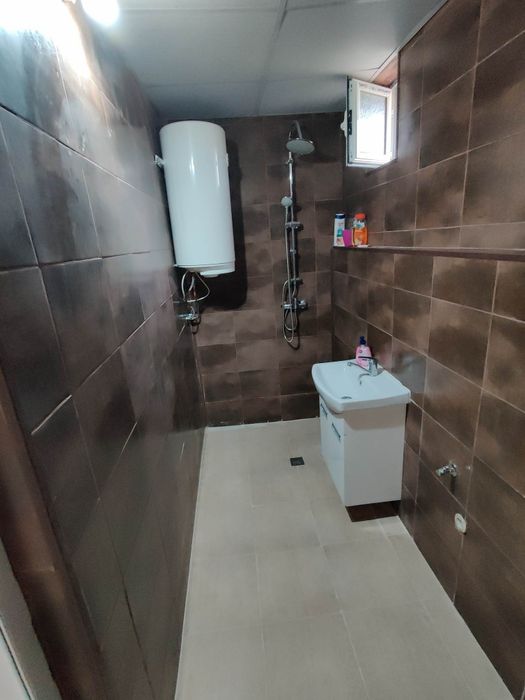 Дава се под наем Къща в Карлово - 75 кв.м за 138.21 € - Снимка #3