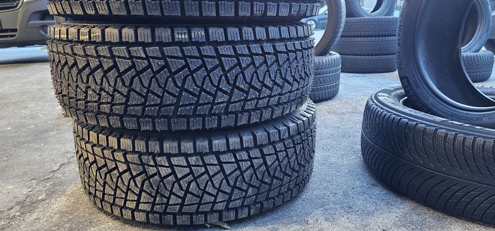 235 70 R 17 off road M.Ziarelli