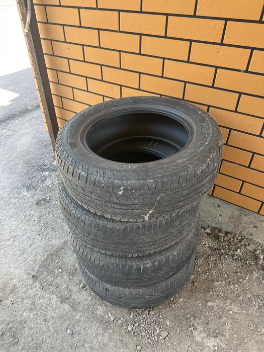 Yokohama 225/65 R17