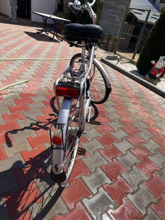 Bicicleta de vânzare