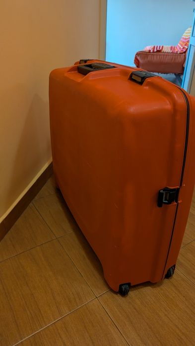 Пътнически куфар 70см