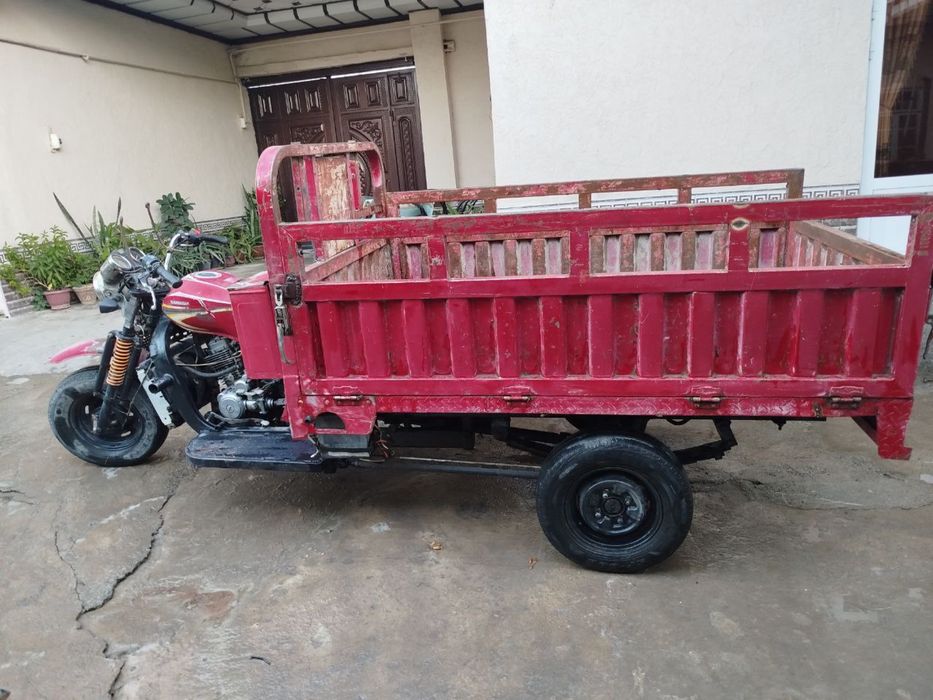 Motorol muravey  2011 yil.