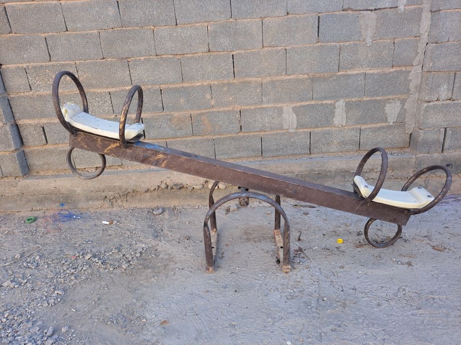 Качели для детей