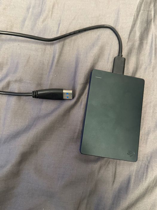 Ps4 pro mai multe detali în descriere