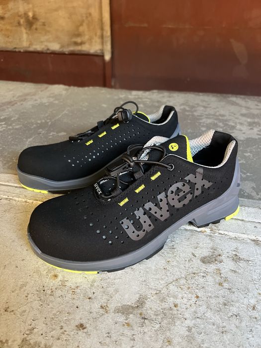 Vand pantofi protectie Uvex marimea 40