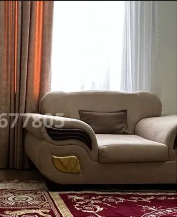 Продам диваны тройка широкие