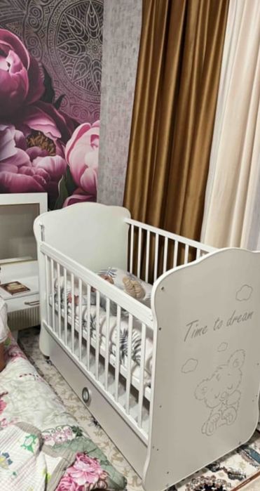 Детская кроватка