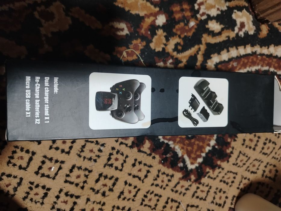 Suport de incarcare Duo + 2 baterii pentru XBOX