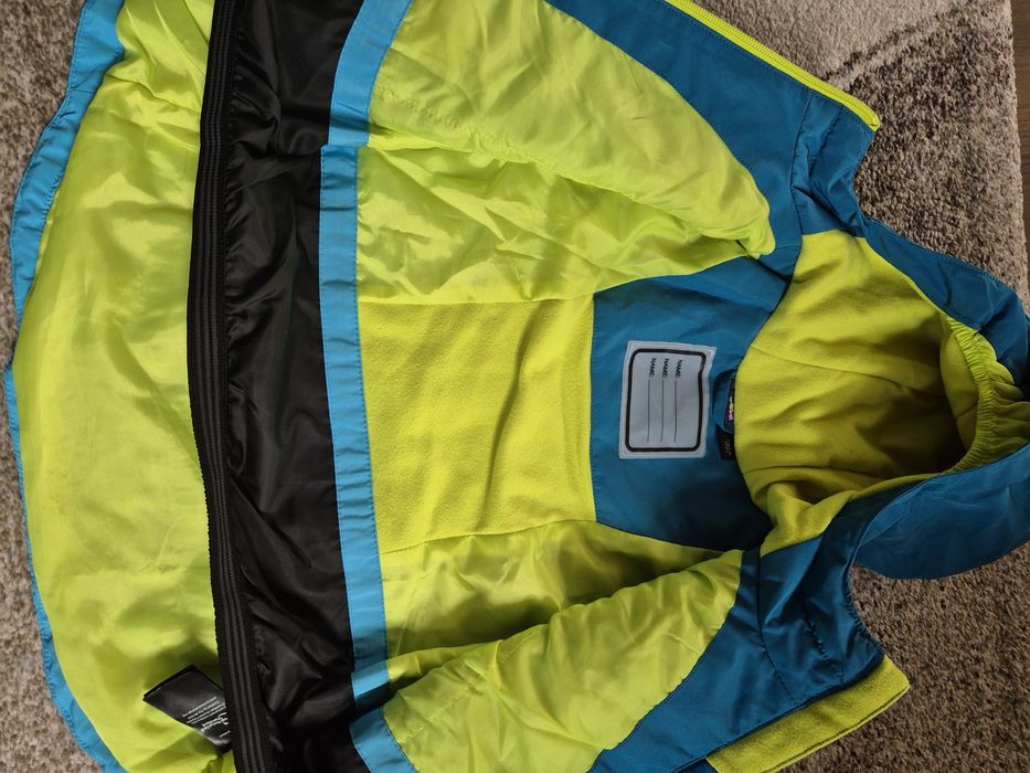 Якенце за ски Момче. Носено броени пъти. Няма скъсано и протрито.