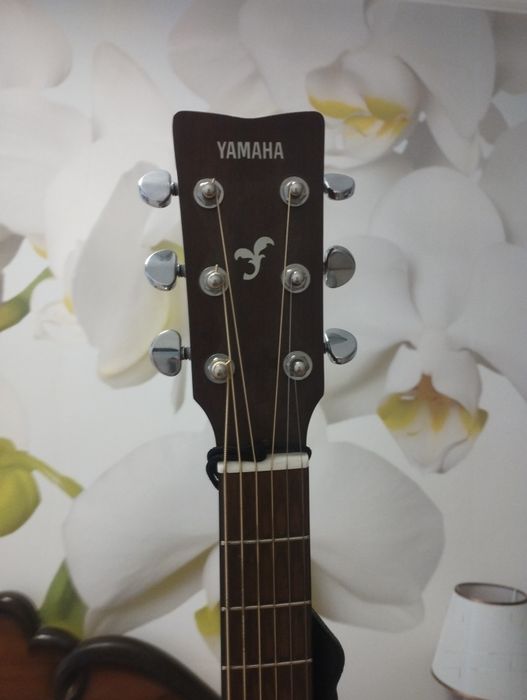 Yamaha fg 800 целая