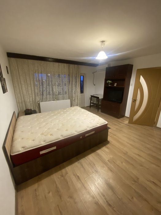 Inchiriez garsoniera mobilata