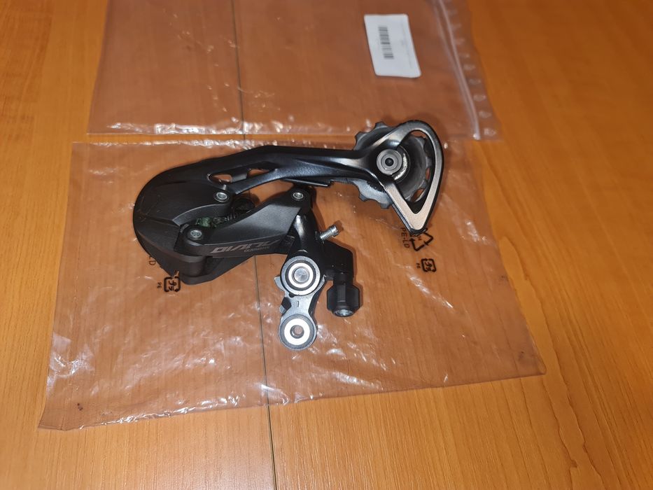 Schimbător Spate Shimano Alivio