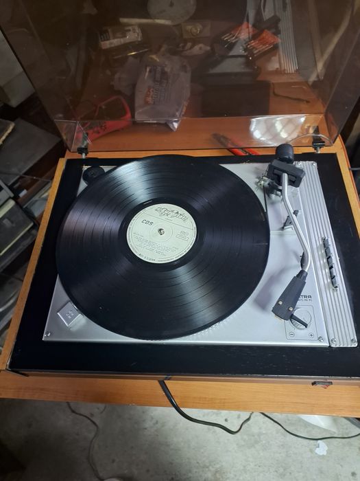 Vând pick-up tesla pret 250 lei