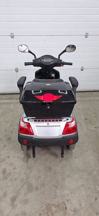 Tricicletă electrică