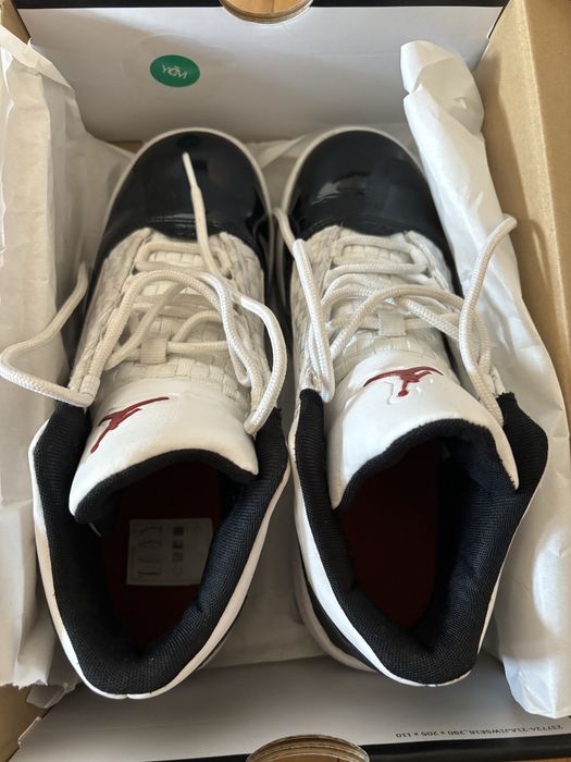 Jordan Max Aura 2