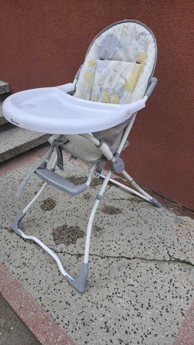 Столче за хранене на бебе