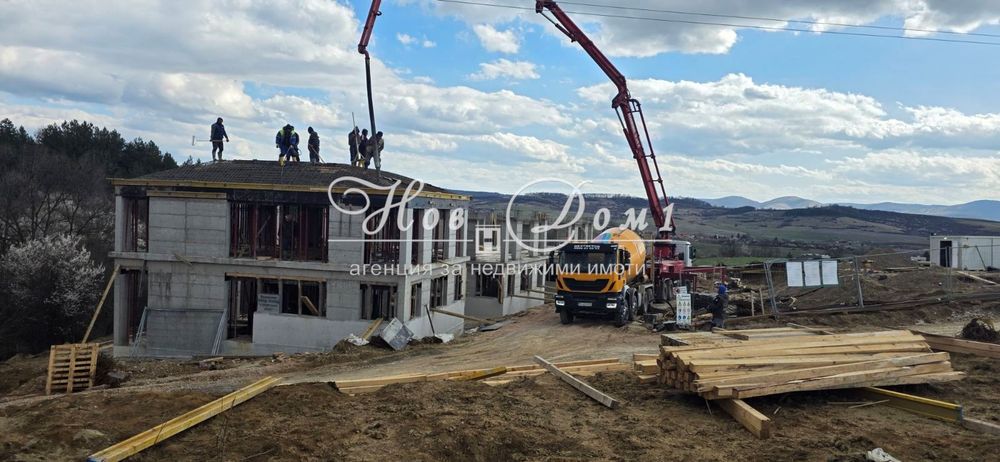 Продава се Къща в с. Драгичево, Област Перник - 154 кв.м за 1205 €/кв.м - Снимка #12