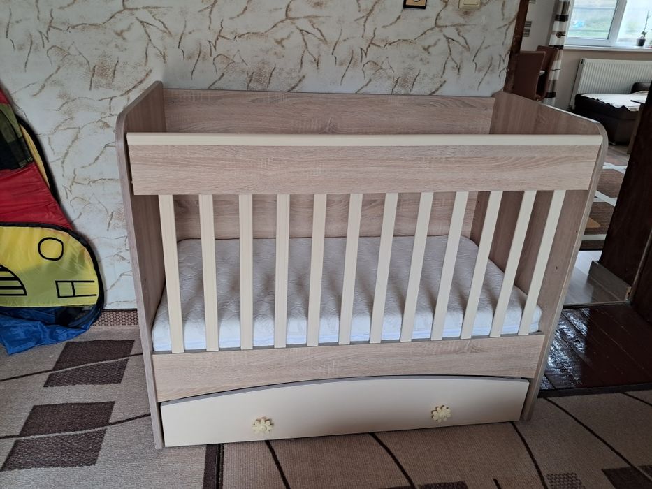 Детско легло/ люлка+ подарък матрак