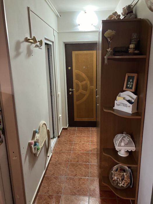 apartament doua camere complet mobilat , centrala si aer conditionat