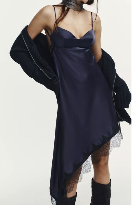 Нови с етикет рокли Zara