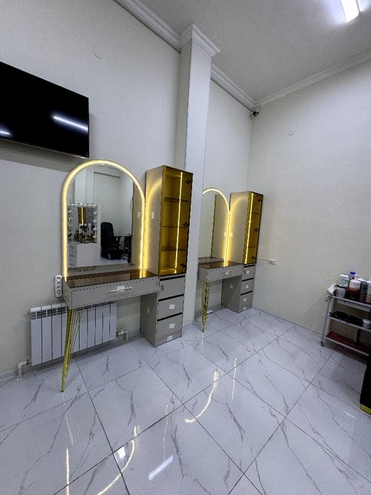 Мебель салонлар учун.