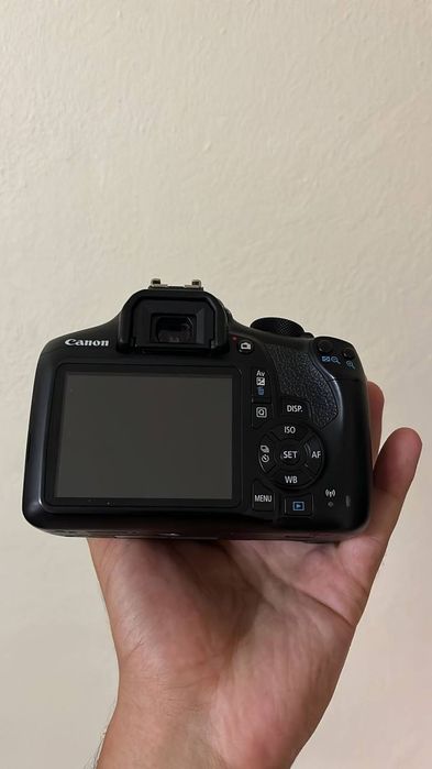Cannon eos 1300D