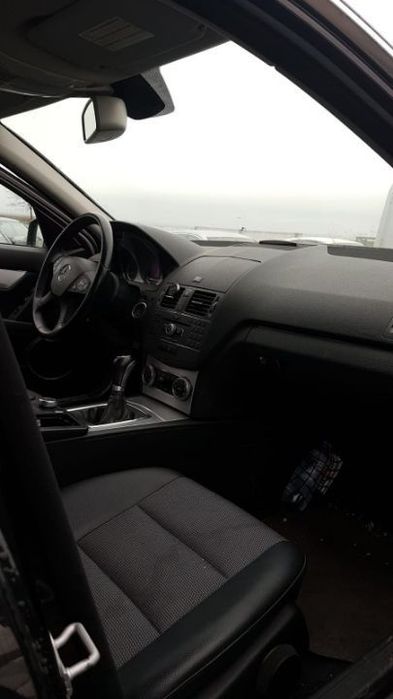 Dezmembram Mercedes Benz C200 CDI, 2.2 D an fabr 2010