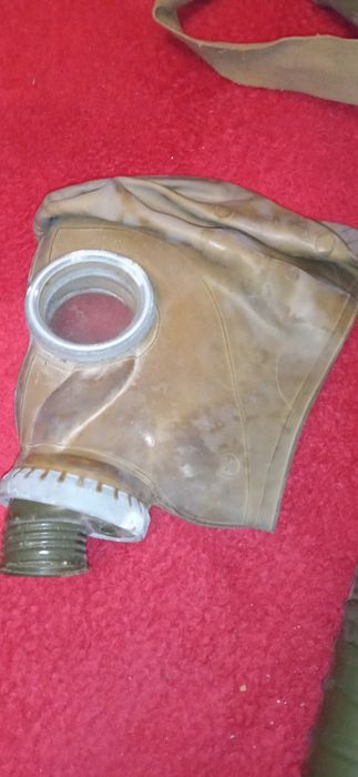 Mască de gaze, din epoca comunistă