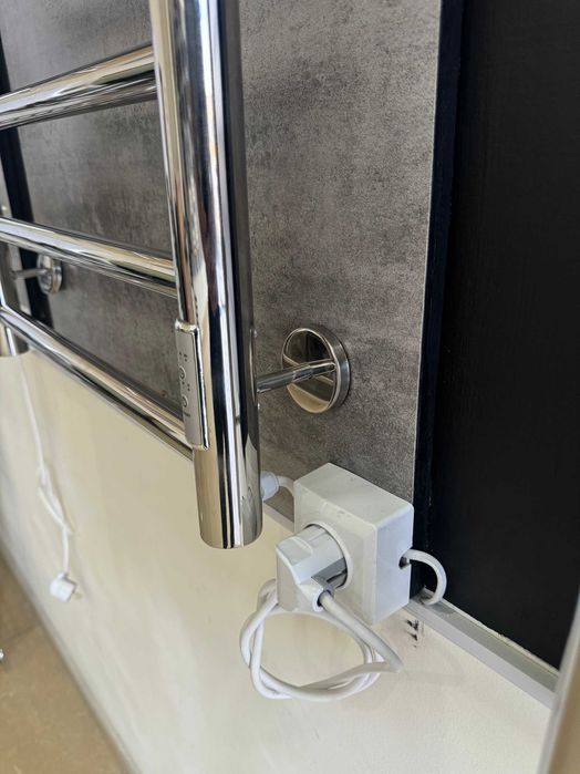 Полотенцесушитель современный с гарантией от производителя.