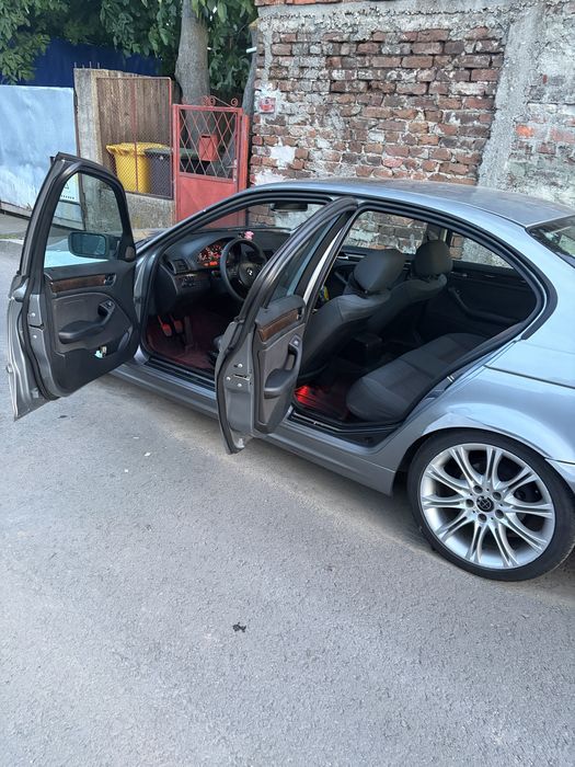 BMW 3 Series 2004 — imagine 4