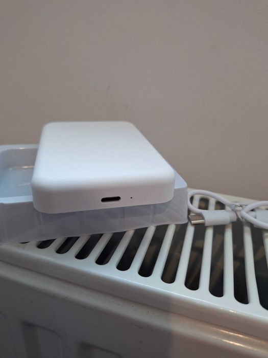 Baterie externa MagSafe 5000mAh - incarcare wireless, magnetic, USB-C, noua