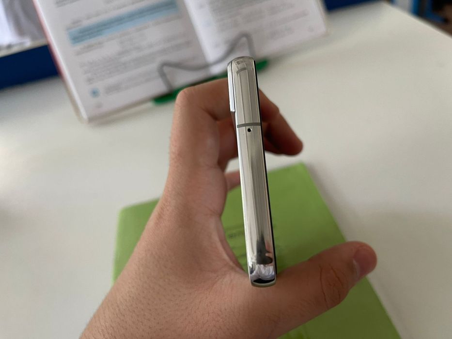 Обменяю samsung s22 plus