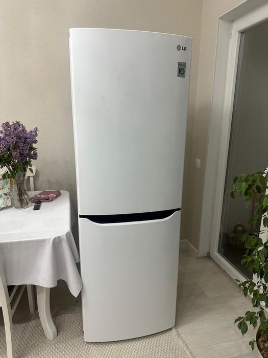 Продам холодилник LG no frost