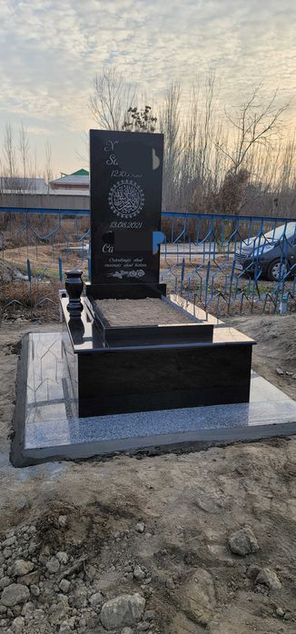 Уствновка памятников, ёдгорлик тошлари урнатамиз